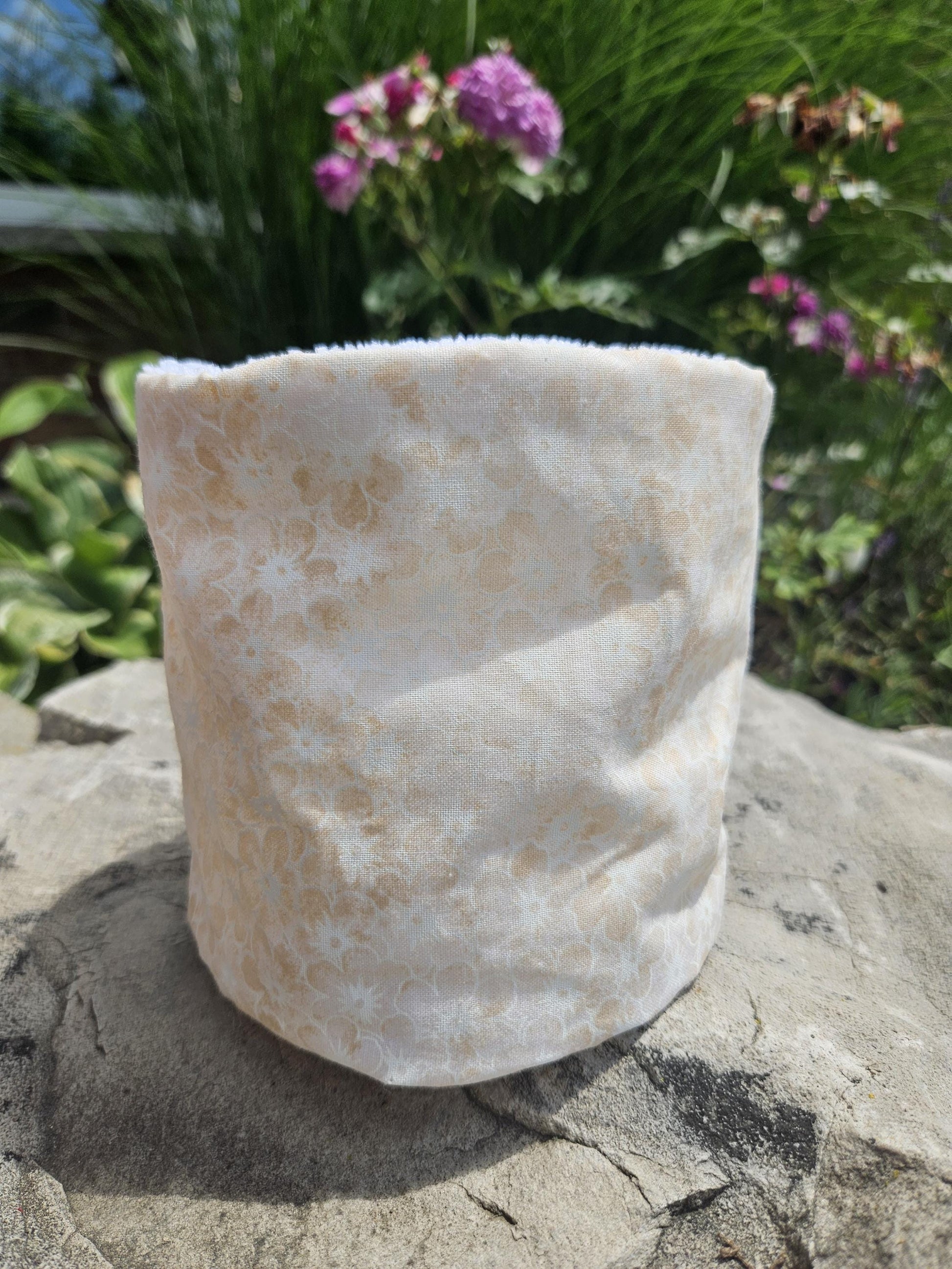 Makeup Organizer Puff Bucket Bag – Floral Terry Makeup Organizer, Cute Vanity & Toiletry Organizer, Travel Pouch for Cosmetics